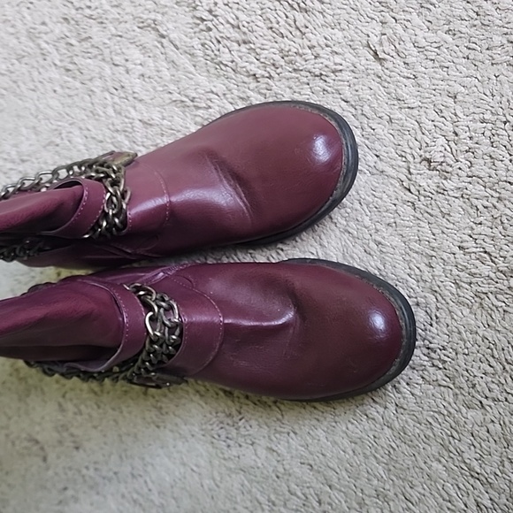 Long Maroon Boots - Picture 5 of 6